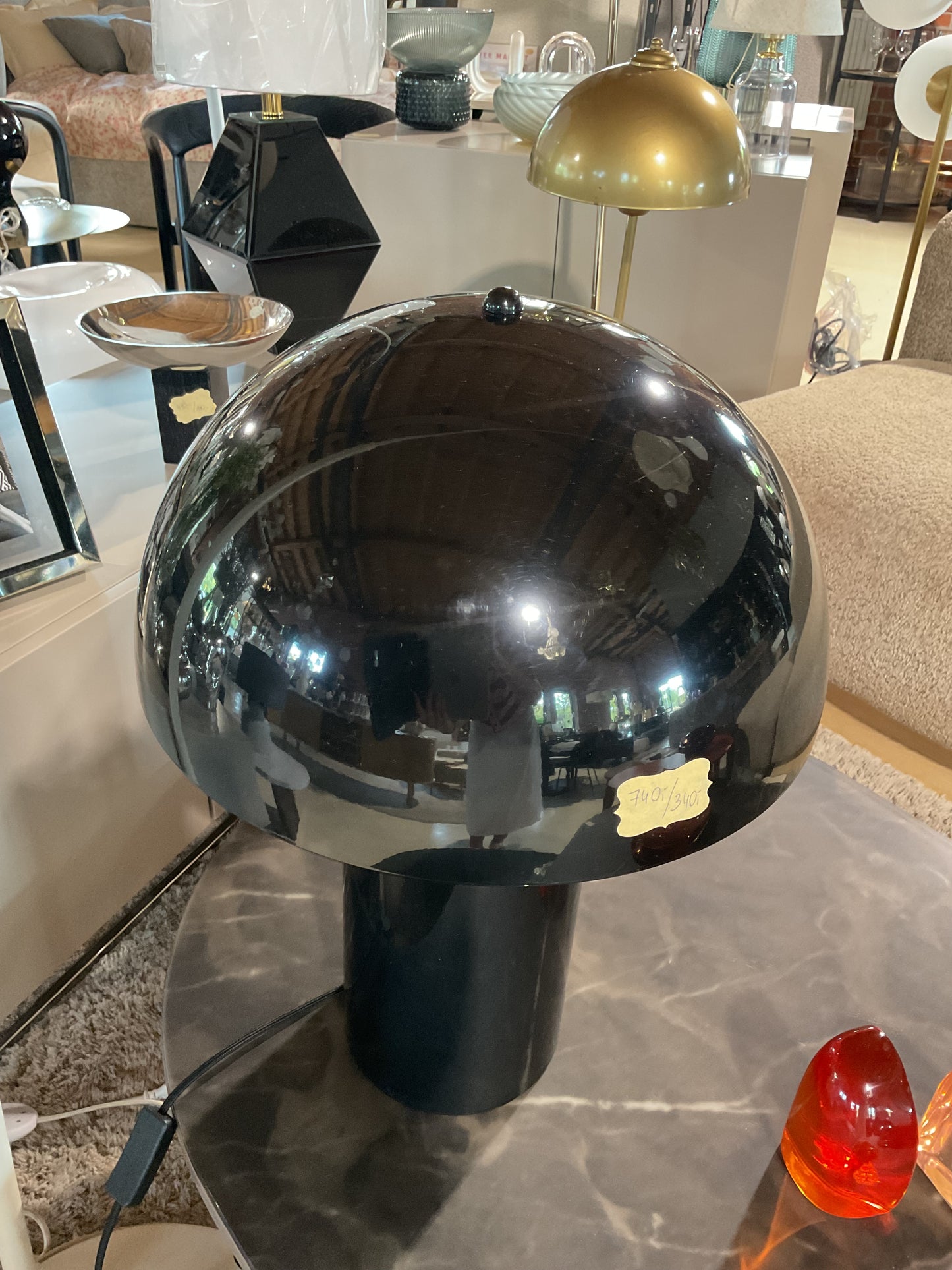 Lampa stołowa w stylu retro Walter