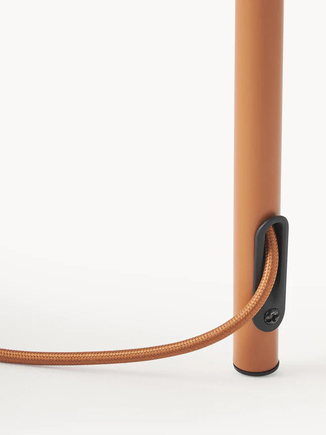 Lampa podłogowa trójnóg z kloszem z tkaniny Cella