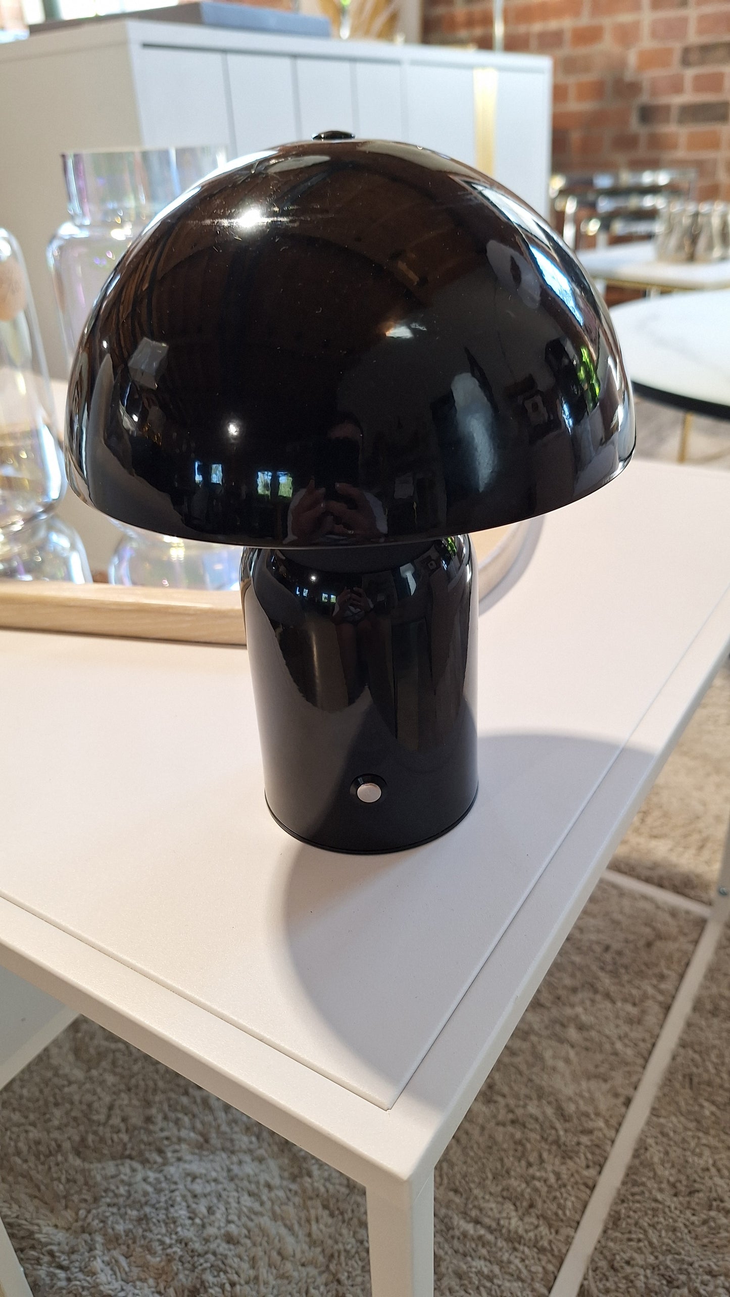 Lampa stołowa LED z funkcją przyciemniania Walter