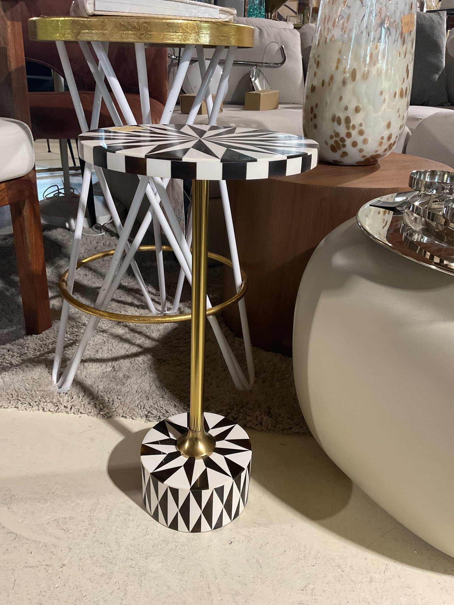STOLIK DOMERO STAR Ø25XH50 CM BRĄZOWO-BIAŁY