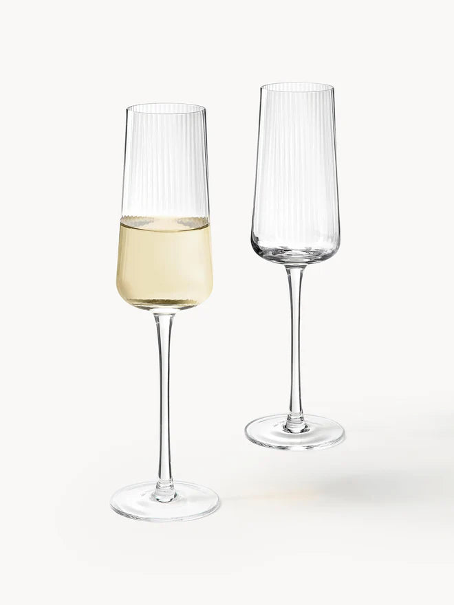 Ręcznie wykonany kieliszek do szampana z ryflowaną powierzchnią Cami, 4 szt.