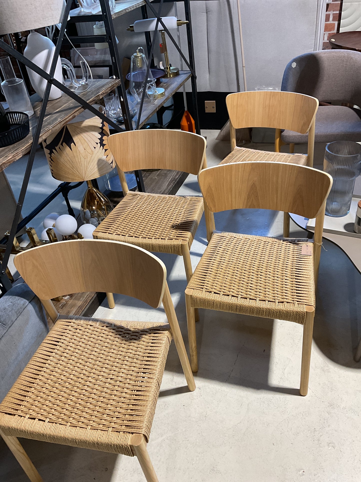 Krzesło z drewna z rattanowym siedziskiem Danny, 2 szt.