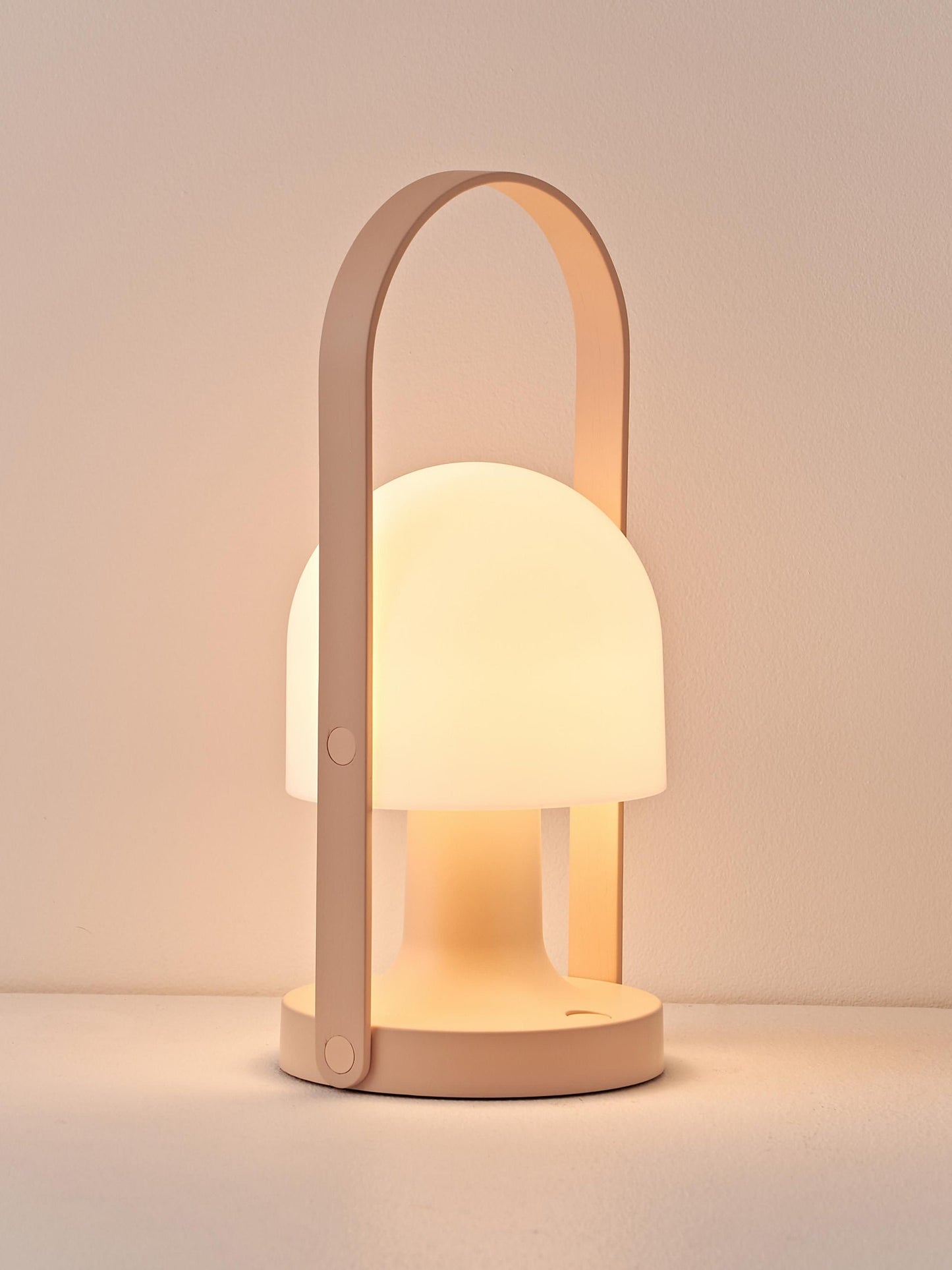 Mobilna lampa stołowa LED z funkcją przyciemniania FollowMe