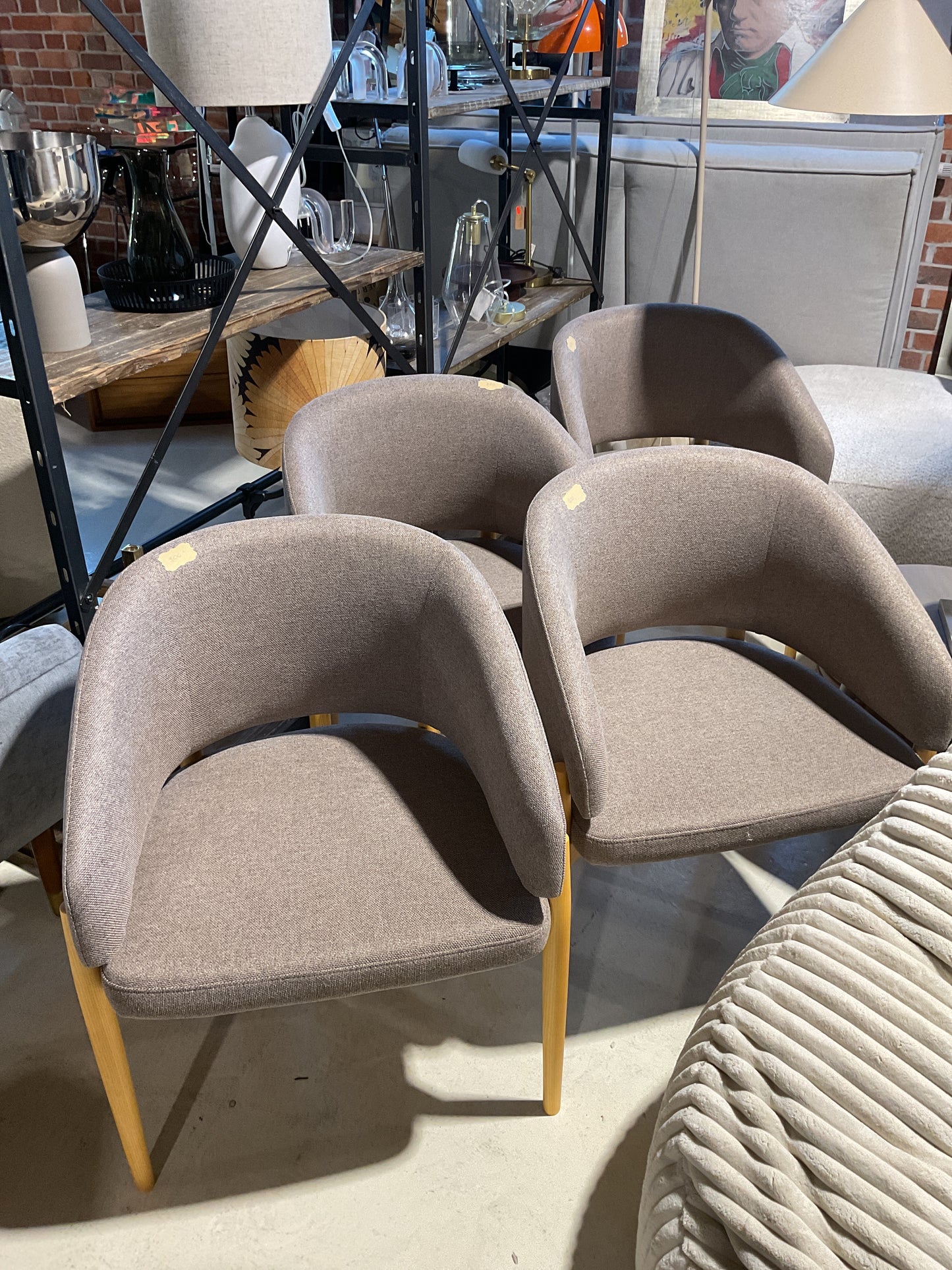 Krzesło z podłokietnikami Nemo