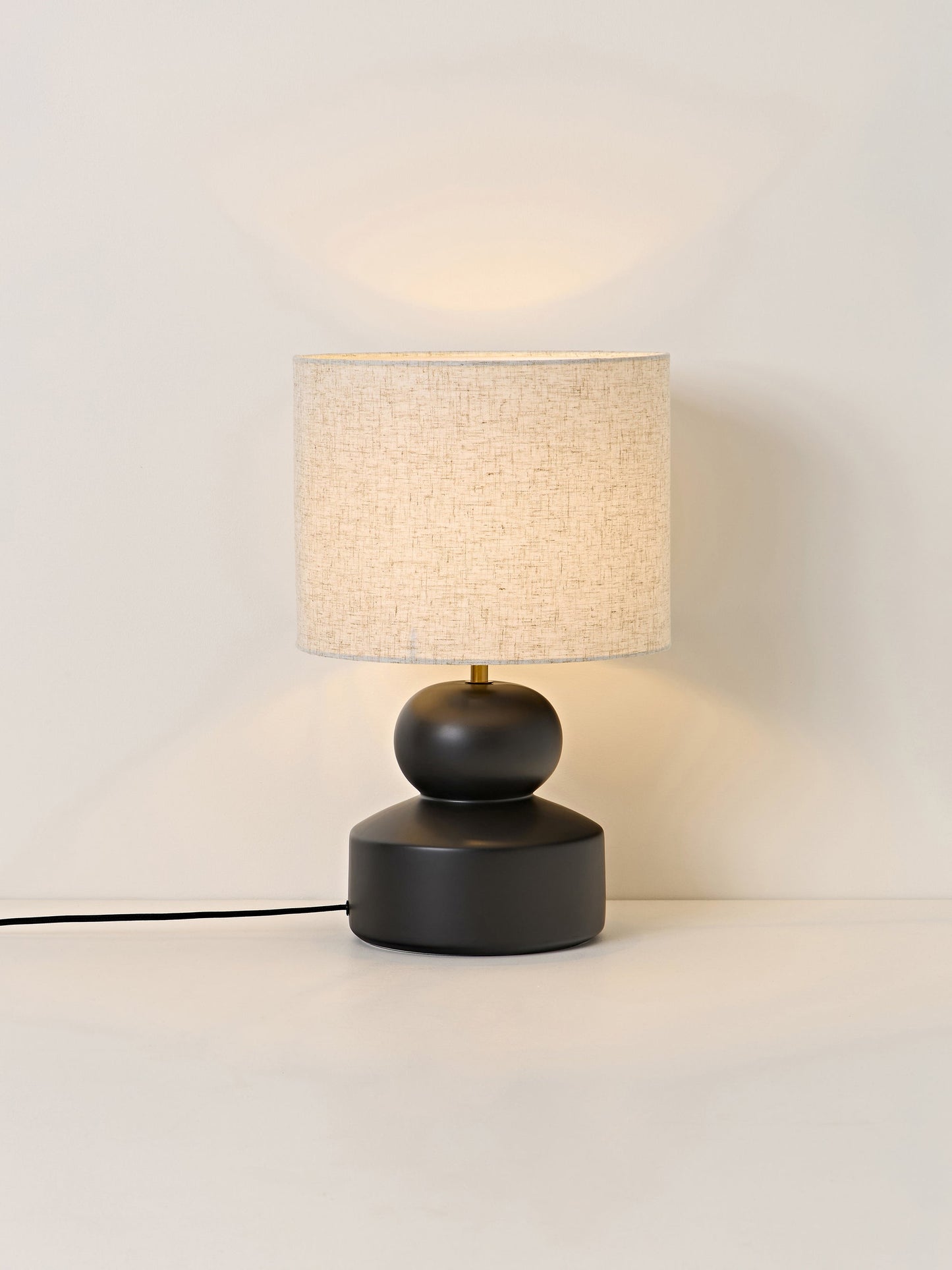 Lampa stołowa z ceramiki Georgina