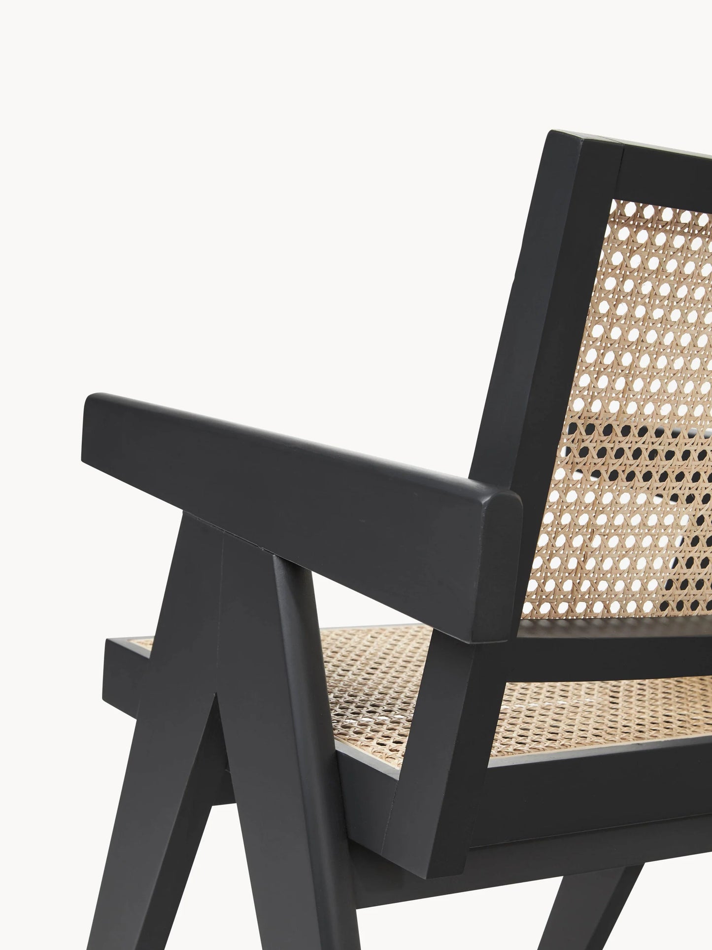 Krzesło z podłokietnikami z plecionką wiedeńską Sissi