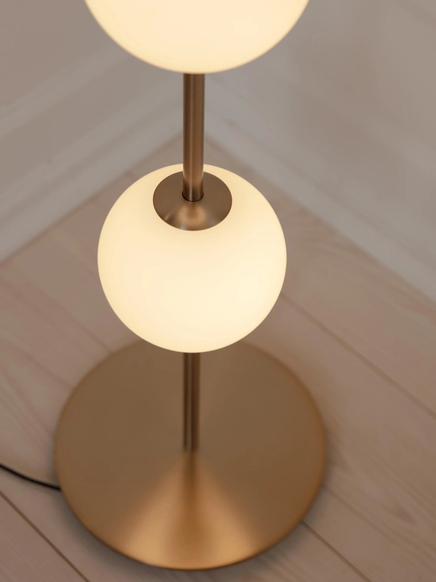 Lampa podłogowa LED z funkcją przyciemniania Audrey