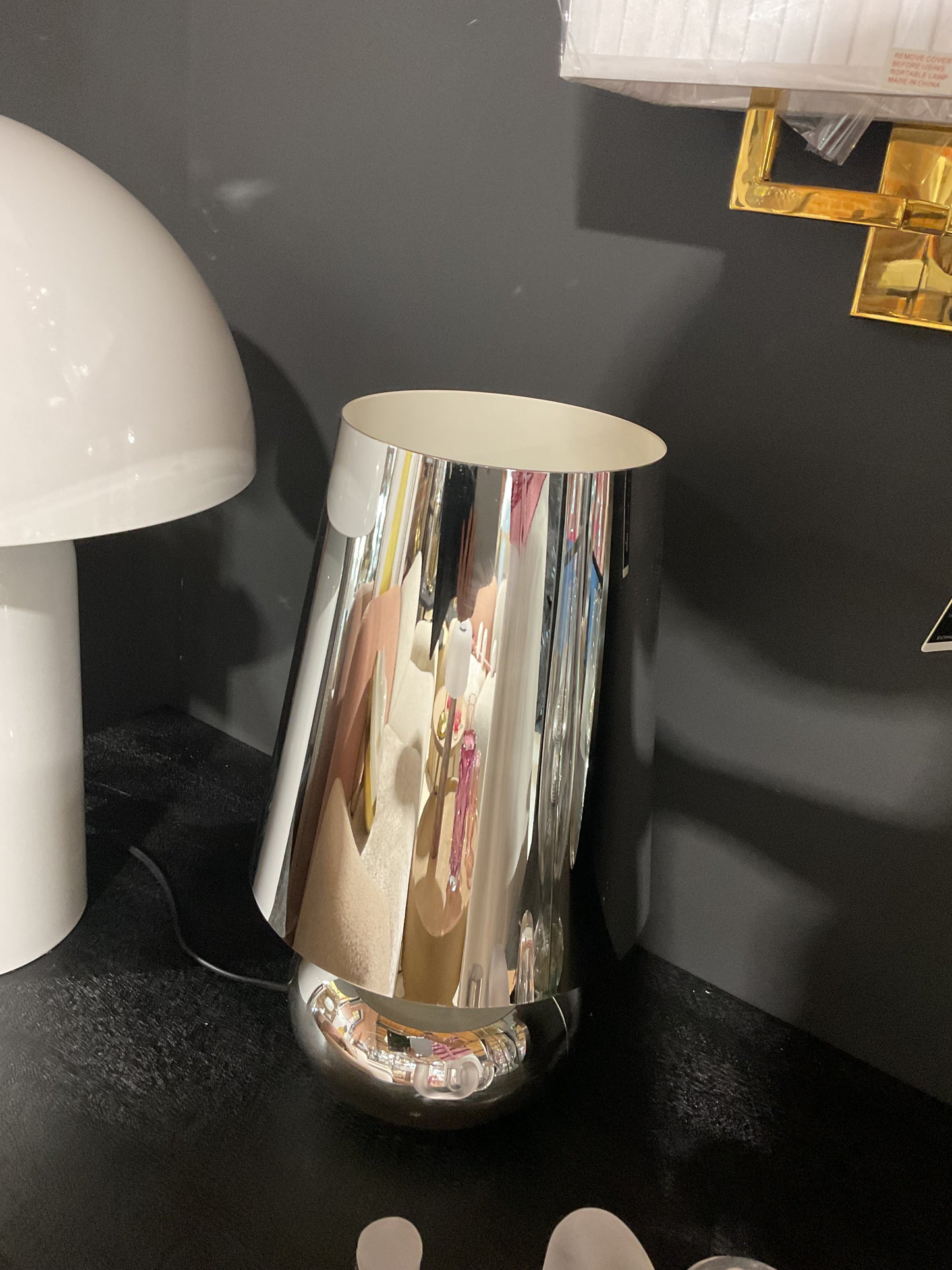 Lampa stołowa LED Cindy