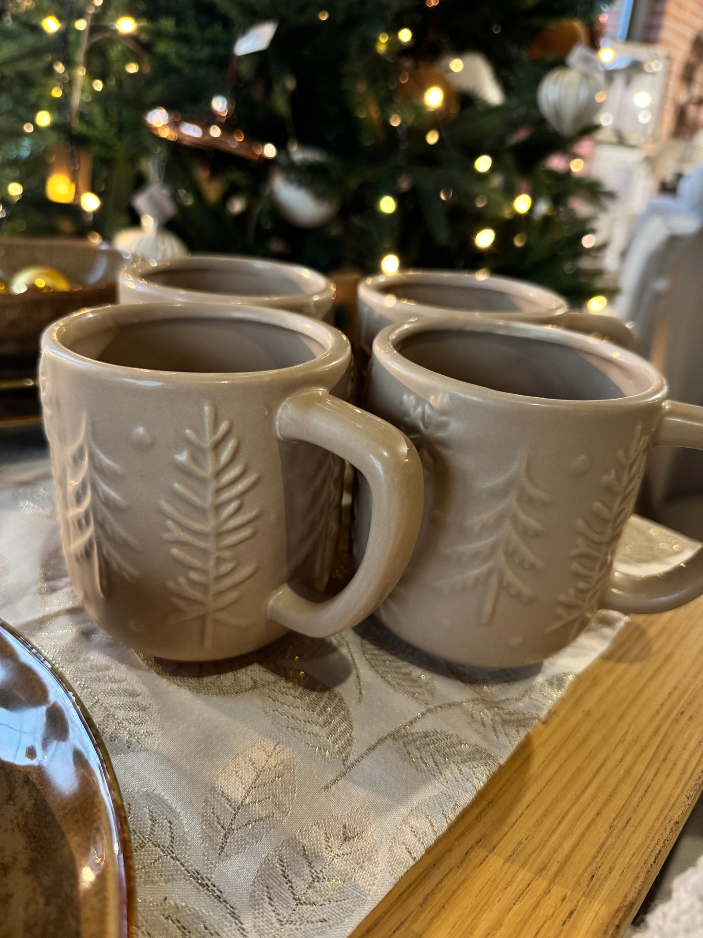 Kubek zimowy Choinka Beżowy